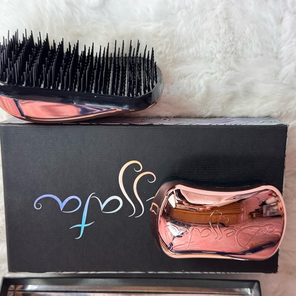 Rose Gold Hair Clip - Picture 2 of 7